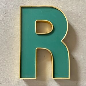 Vintage “R” Sign Letter